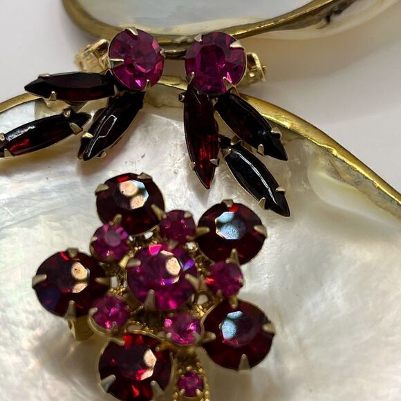 Weiss vintage set of clip earrings and brooch set - Picture 2 of 9